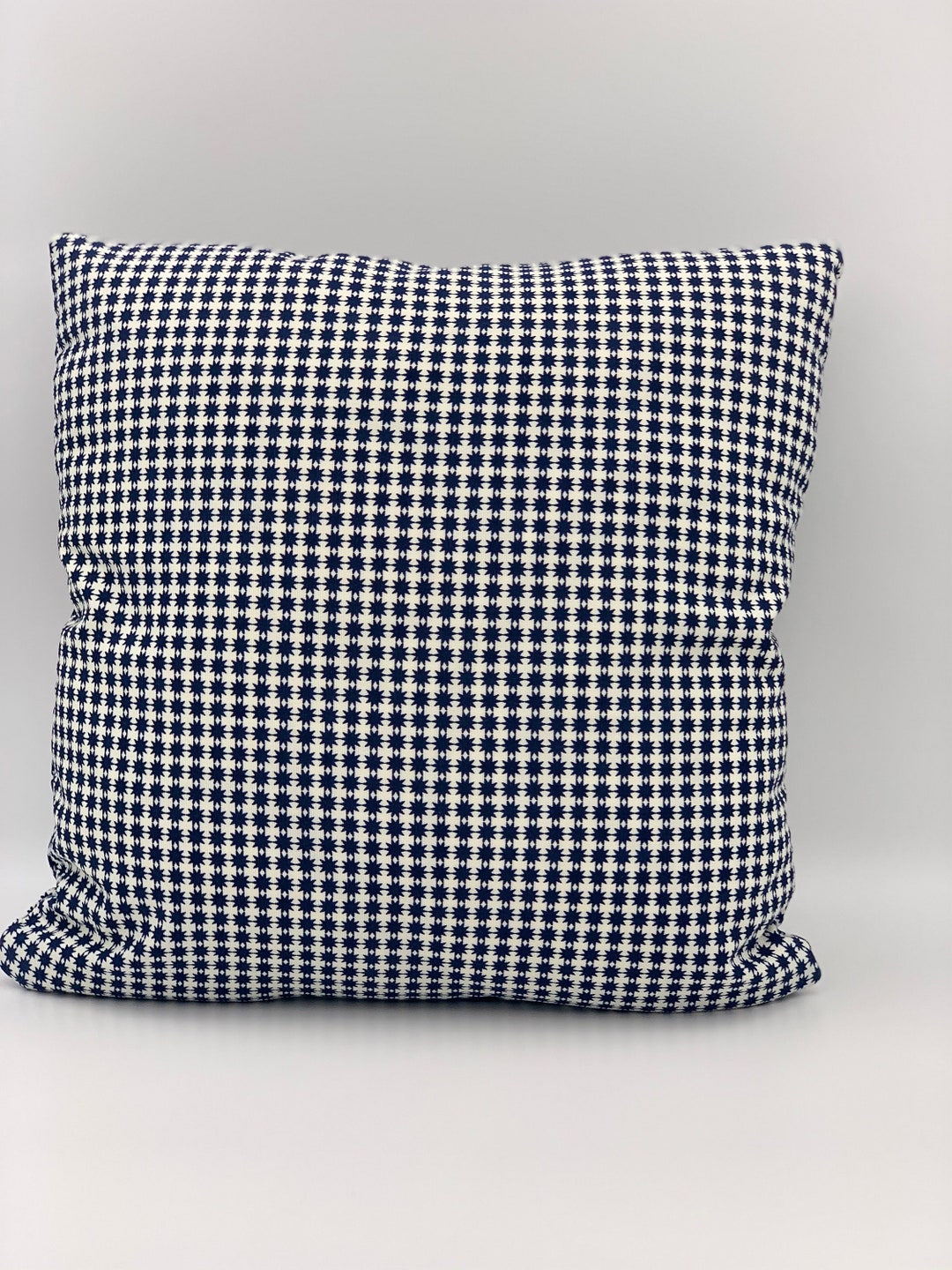 Schumacher Stella 20" X 20" Pillow Cover - Designer Fabric Pillow Cover ...