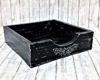 Servilletero plano de madera blanco y negro, estilo moderno rústico, ideal para cocinas, como regalo para anfitriones o para quienes se mudan a una nueva casa.