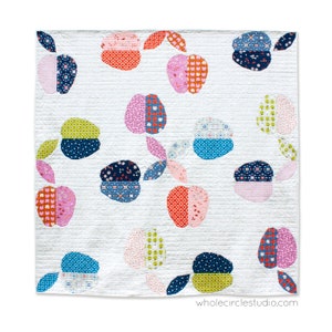 Apple Turnover Quilt and Table Runner. PDF Pattern. Easy Foundation Paper Piecing. Perfect Gift to Make! Fall and Autumn quilt