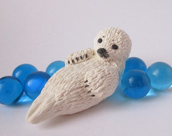 Polymer Clay Harp Seal Pup, Realistic Handmade Seal Figurine, Miniature Sculpture, White Clay Arctic Animal, Seal Art, Winter Decor