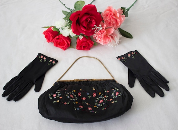 1950s Purse and Gloves Set