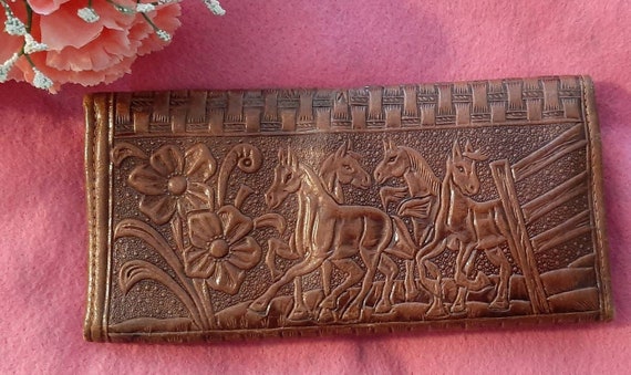 1970s Mexican tool leather wallet - image 3