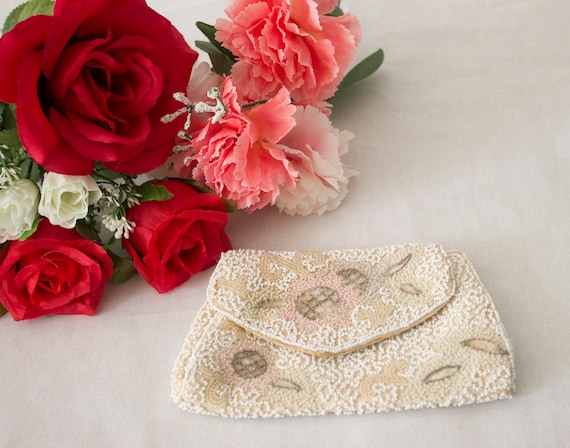 1930s Longchamps Beaded Floral Purse