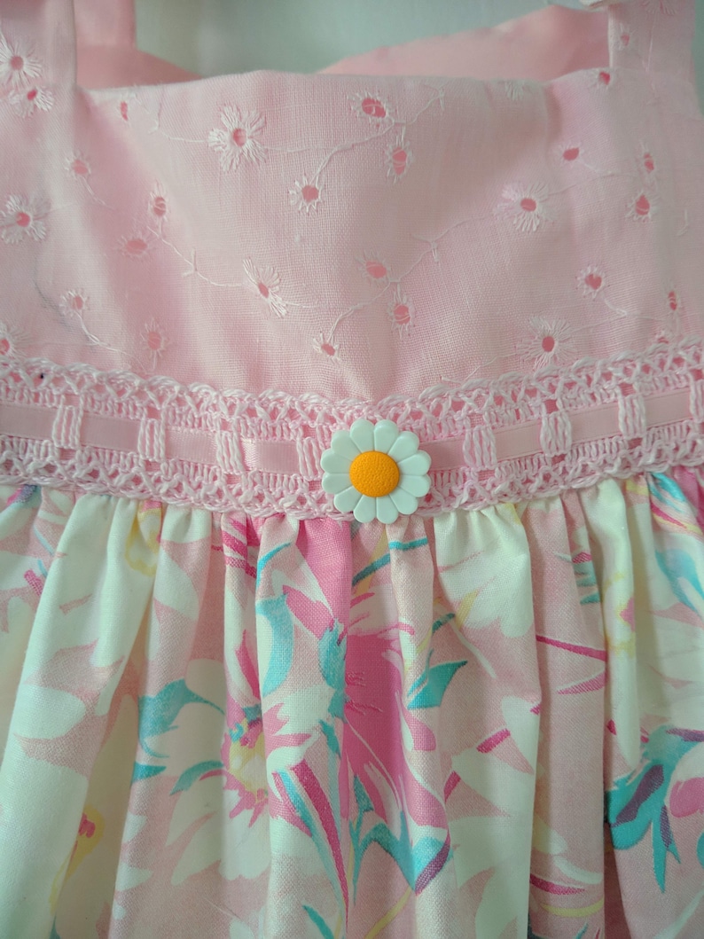Summer Daisies Dress