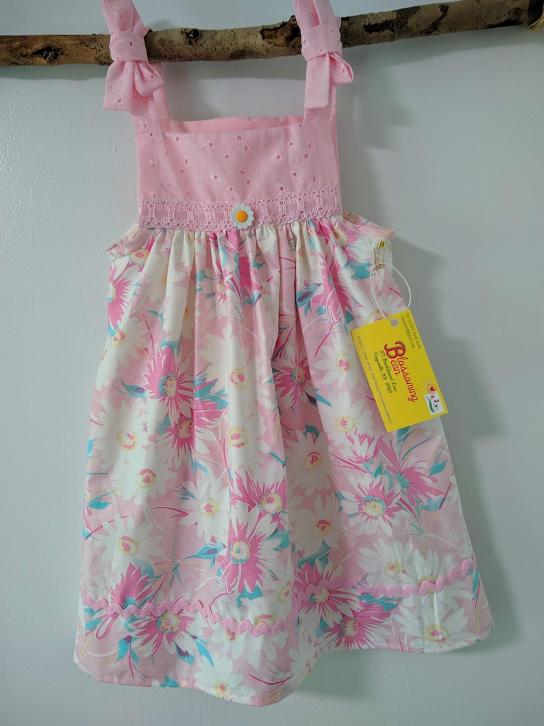 Summer Daisies Dress