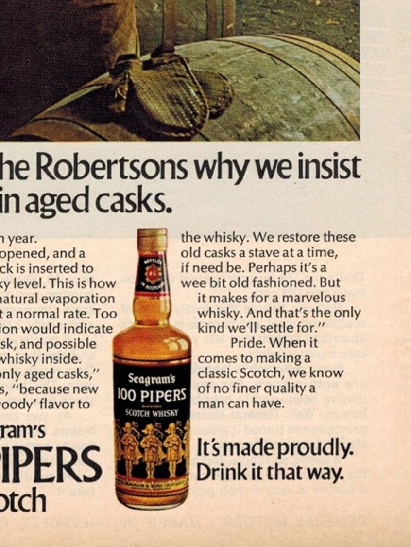 Пару постеров старой рекламы алкоголя. Шотландско-индийский виски 100 Pipers