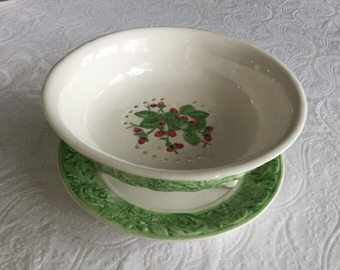 Ceramic Berry Bowl Strainer and Underplate From Italy in Very Good
