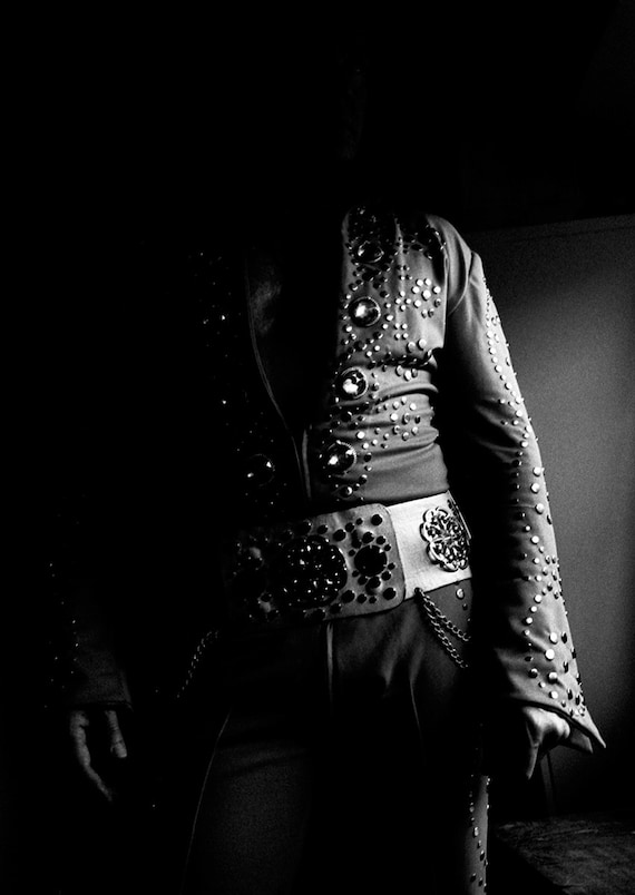 ELVIS PRESLEY. Elvis print, photographic print, black and white, limited edition print, monochrome print, large print