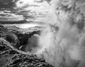 LARGE DRAMATIC SEASCAPE Print