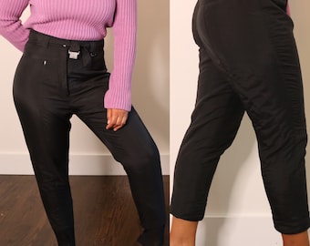 Calça de neve preta com estribo vintage Y2K: cintura alta e afunilada, tamanho 12