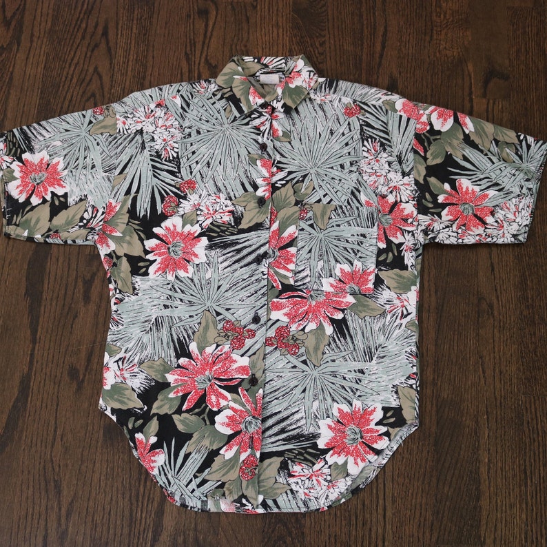 80s Dad Shirt Hawaiian Print Shirt Palm Print Shirt Vintage Button Up Box Cut Button Up Small image 3
