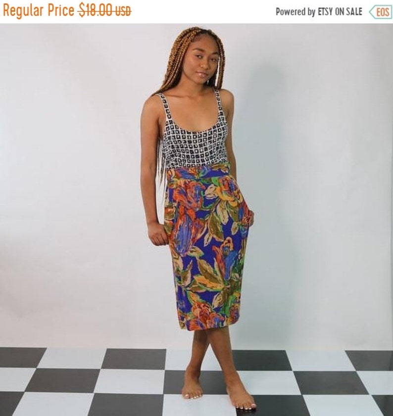 Medium 80s Jumbo Brocade Floral Print Pencil Skirt Contrasting Color Ornate Blue Green Tan 4 6 Waist 27 28 29 image 2