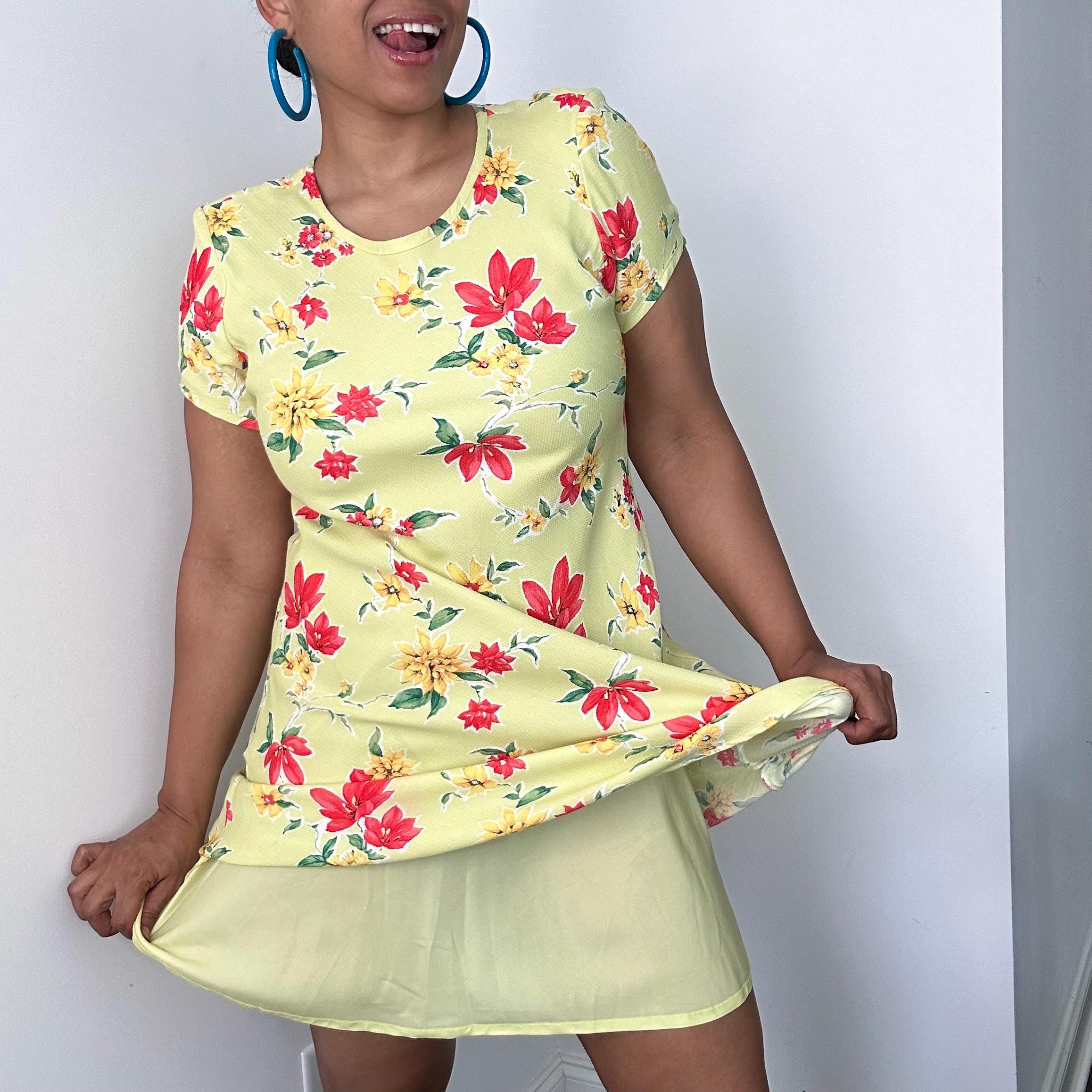 90s Floral Sun Dress With Swing Skirt and Cap Sleeves | Size 12 Large