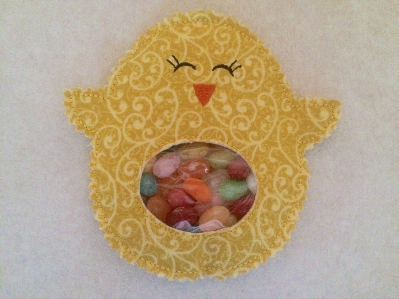 Easter basket candy holder Cute Chick image 1