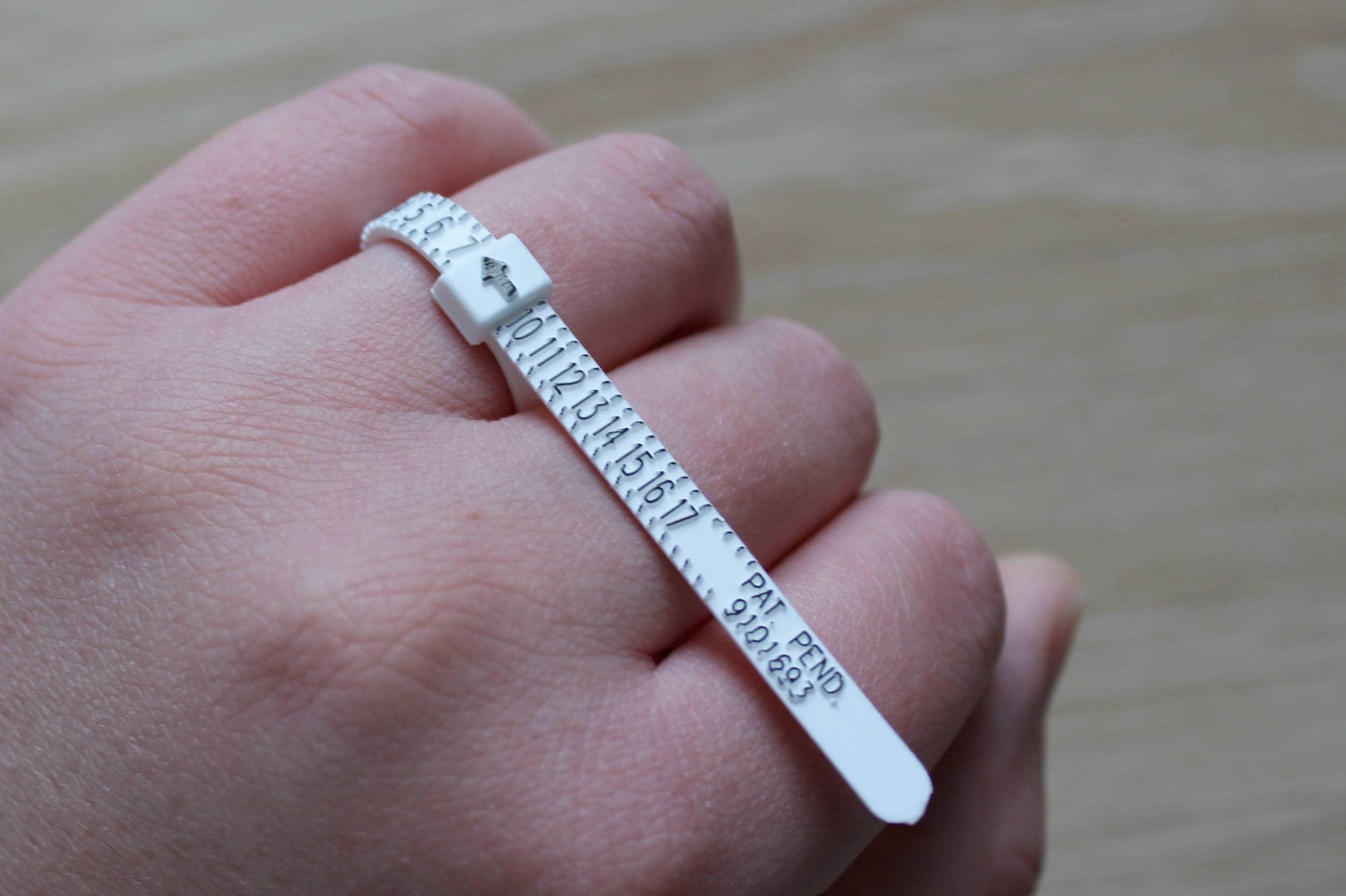 Adjustable Ring Sizer - Multisizer - Flexible Plastic Sizer - Reusabl…