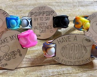 Set of 10 Wooden Valentine’s Day cards Personalized bracelet holder