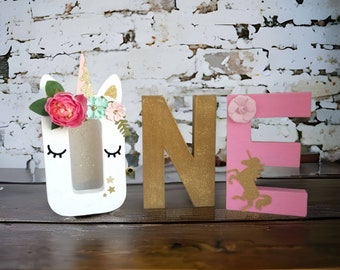 One Unicorn Birthday Prop, 1 Letter Birthday, Stand Up Unicorn Photo Prop Centerpiece, Unicorn Theme Birthday, Unicorn Birthday Picture Prop