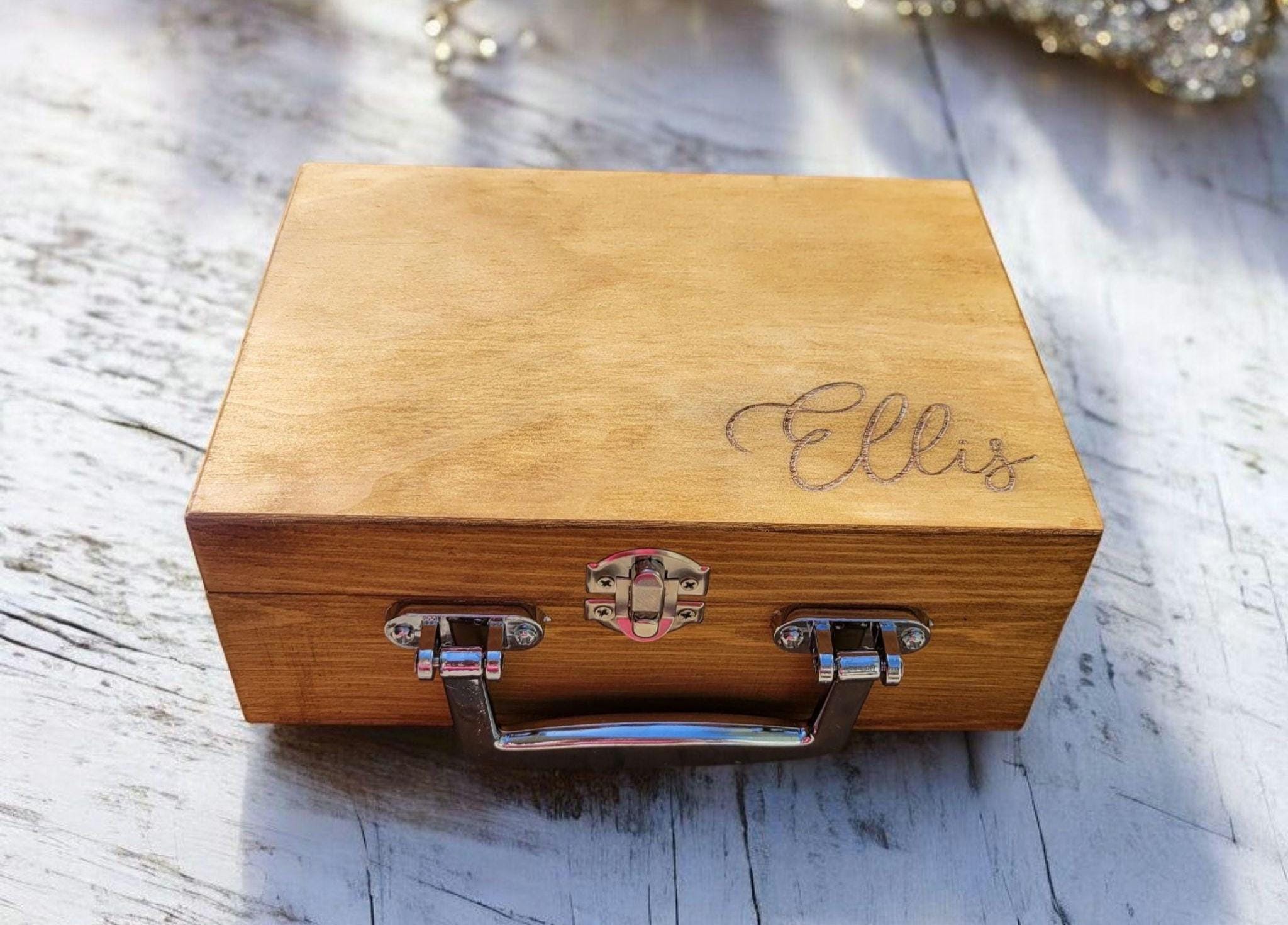 刻印入り木製記念品ボックス：パーソナライズされた思い出の箱、花婿の
