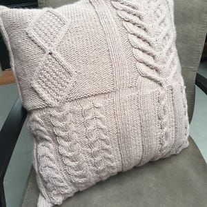 Living cushion Cables