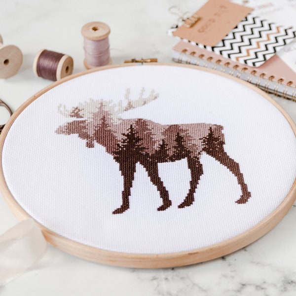 Moose Cross Stitch Pattern PDF to Download | Animal Hand Embroidery Design for Beginners