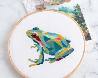 Frog Cross Stitch Pattern PDF - Modern and Unique Embroidery Design