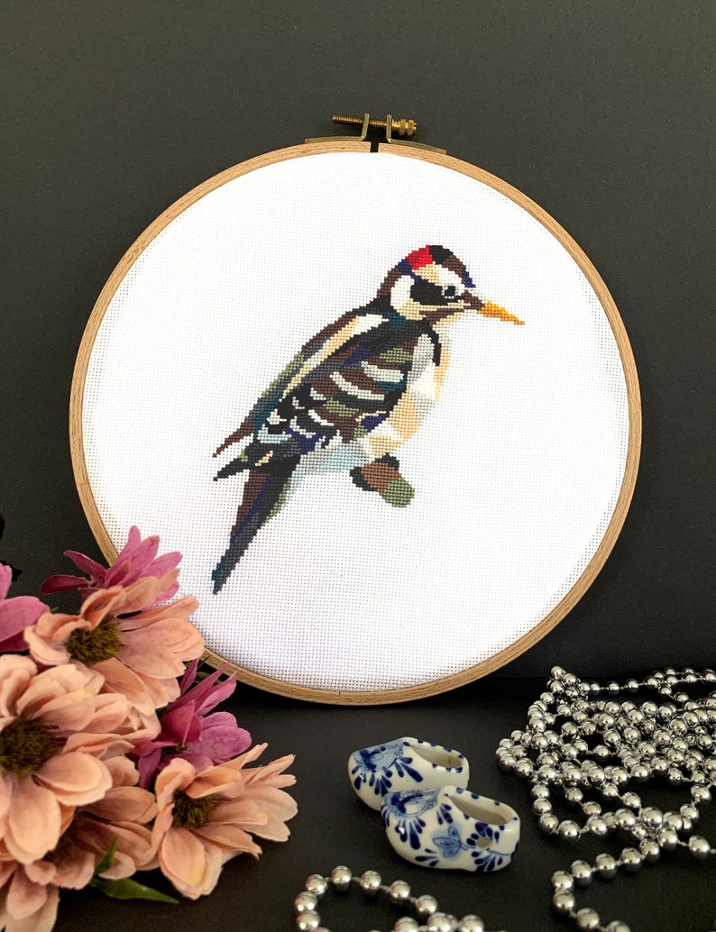 Geometric Woodpecker Cross Stitch Pattern PDF. Modern Bird Hand Embroidery Design, Easy-to-read Counted Xstitch Chart image 3