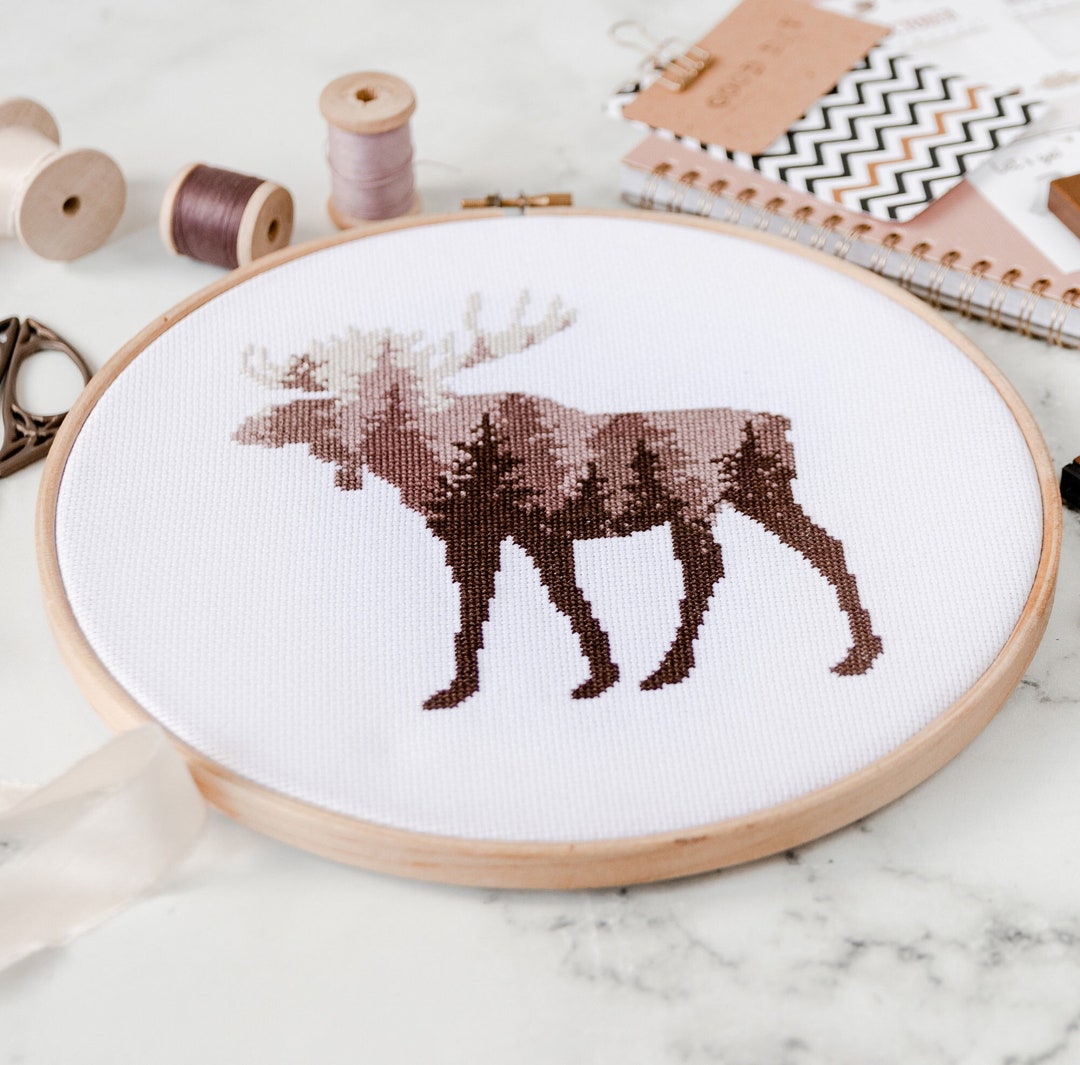 Moose Cross Stitch Pattern PDF to Download | Animal Hand Embroidery Design  for Beginners
