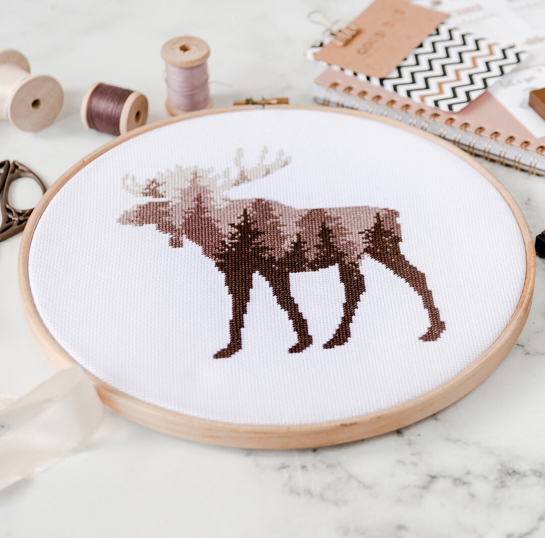 Moose Cross Stitch Pattern PDF to Download | Animal Hand Embroidery Design  for Beginners