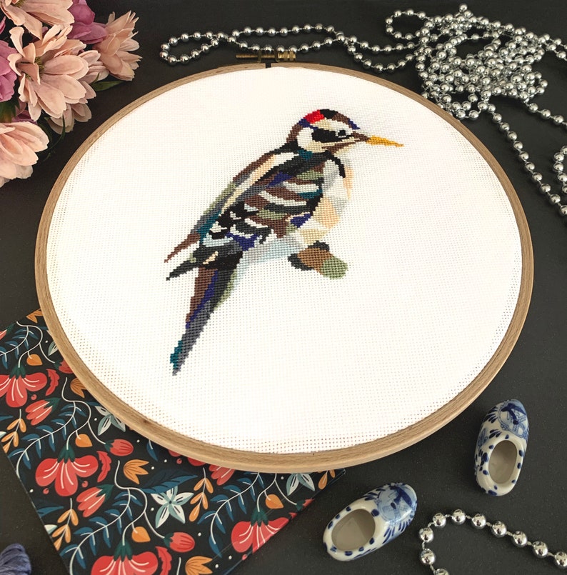 Geometric Woodpecker Cross Stitch Pattern PDF. Modern Bird Hand Embroidery Design, Easy-to-read Counted Xstitch Chart image 2