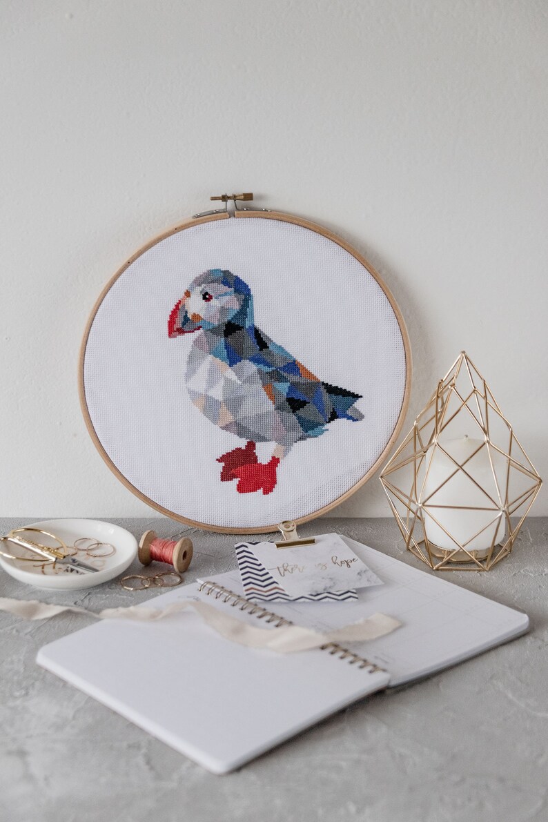 Птица игла. Puffin Embroidery.