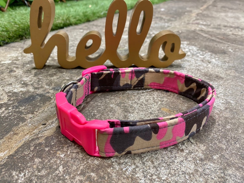 Pink Camouflaged Over the Collar Dog Bandana That Slips onto Their Existing Collar Size Extra Large 
