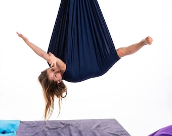 Regalo de juego para niños pequeños y niños: hamaca sensorial con suspensión de resortes para interiores y exteriores, decoración para habitación infantil.