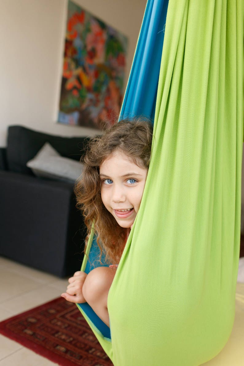 Décor de chambre pour enfants, balançoire intérieure, chaise pivotante, balançoire sensorielle, chaise suspendue, chaise hamac, meubles Montessori, hamac de salle de jeux intérieure pour enfants image 6