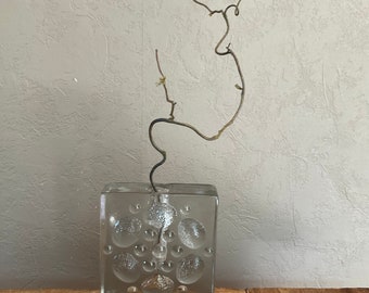 Vase en bloc de verre vintage solifleur carré abstrait ca.70s