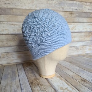 Pattern: Mod Chevron Beanie / toque / knit hat / unisex / men / teens / woman / Knitting Patterns PDF Instant Download ONLY