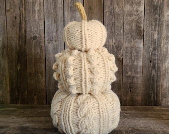 Pattern: Textured Pumpkin Stack / Fall / Autumn / Thanksgiving / Halloween / Knitting Pattern PDF Instant Download ONLY