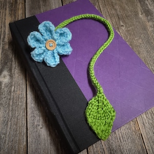 Flower Bookmark Knitting Pattern / bookmarkers / quick easy knit / teens / woman / gift idea / Knitting Patterns PDF Instant Download ONLY