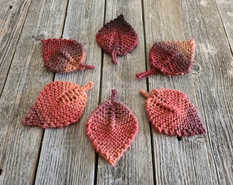 Knit Leaf Garland Pattern: Autumn Decor (PDF Download)