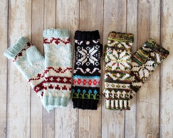LOOM Knitting Patterns Fingerless Mitts: Faire Winter Wrist Warmers (PDF Download)