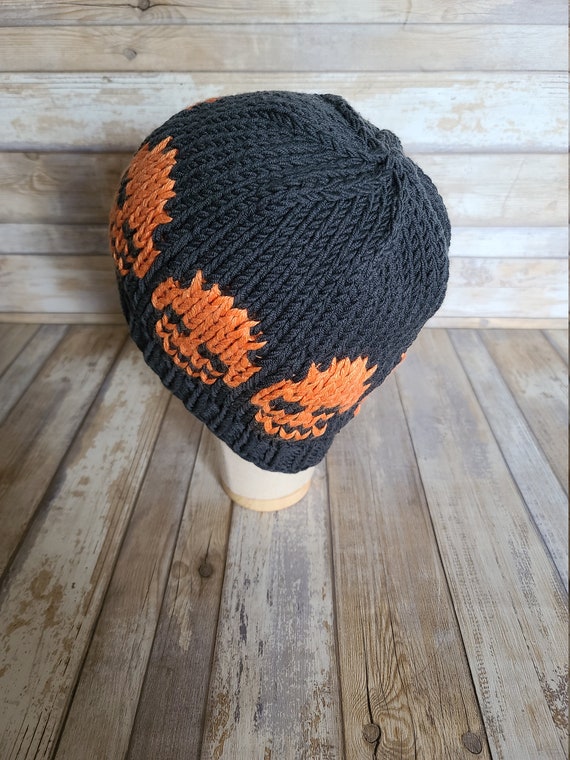 wooden hat loom