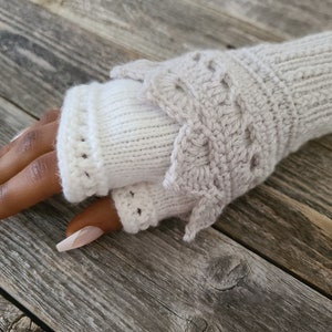 LOOM Tiara Fingerless Gloves / Fine & Small Gauge Loom / Women's Gift Idea / Loom Knitting Pattern PDF Instant Download ONLY image 9