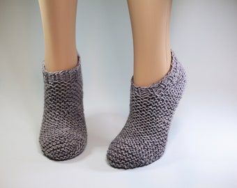 LOOM Squishy Slipper Socks / ankle socks / teens / woman / knit / Loom Knitting Pattern PDF Instant Download ONLY