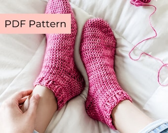 Crochet PATTERN | The DK Classic Socks | Easy Crochet Socks with Ribbing | Instant Download PDF