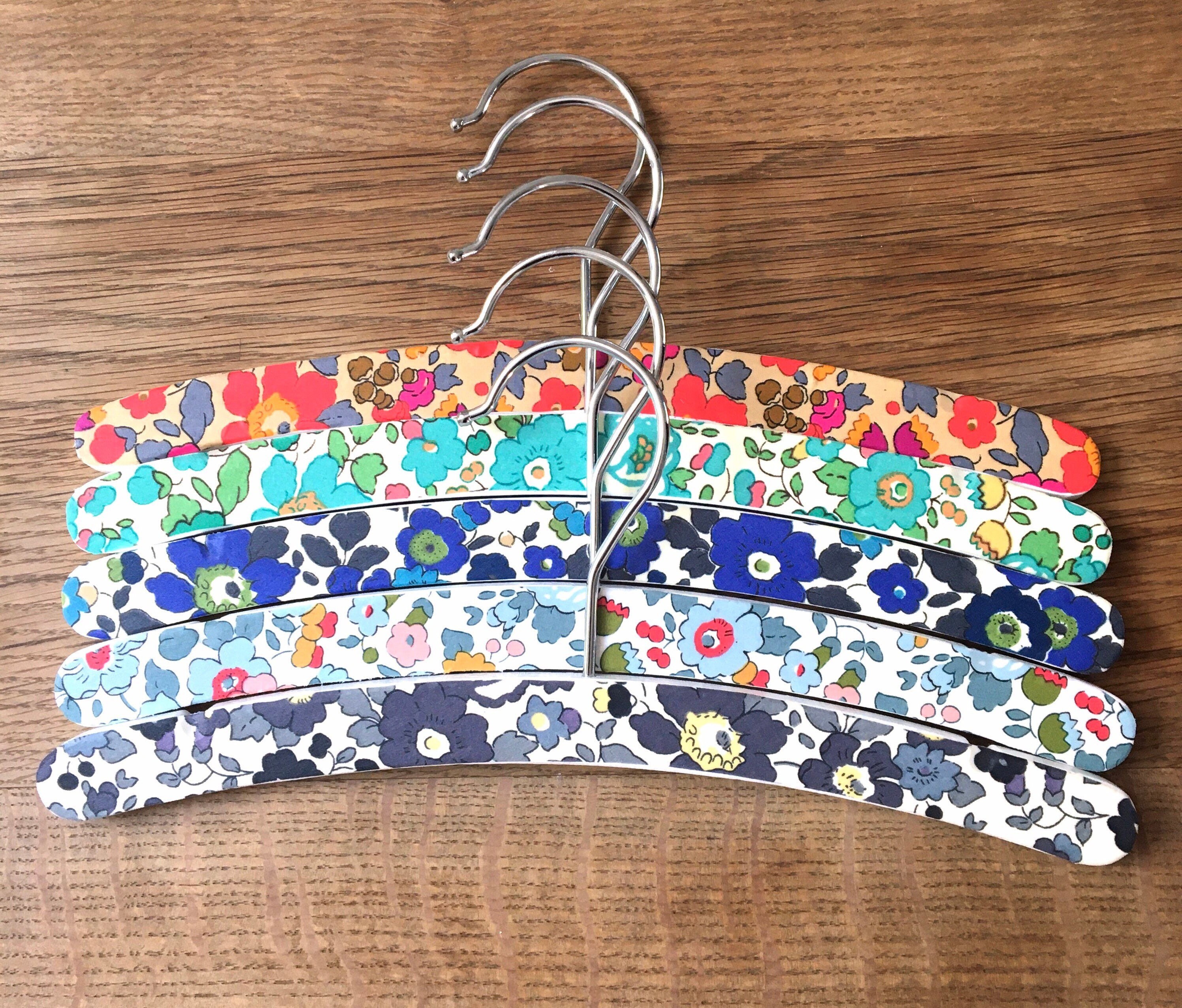 Cintres Bois et Liberty Enfant | Lot de 5 Pièces Caro Colombes