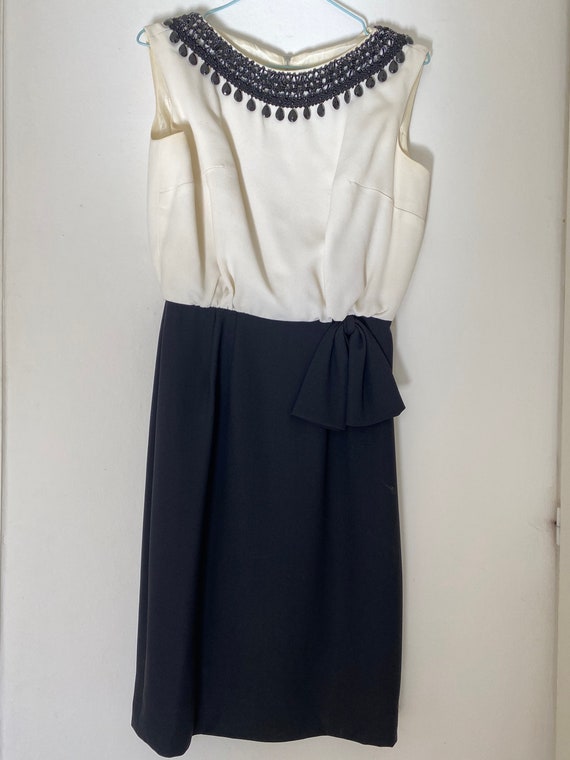 Vintage 1950s Elegant Wiggle Dress Haute Couture