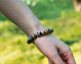 Blue Bracelet made from Recycled Skateboard, Wood Bracelet, Friendship bracelet, Meaning Bracelets, Boho Style, Beaded Bracelet, Unisex