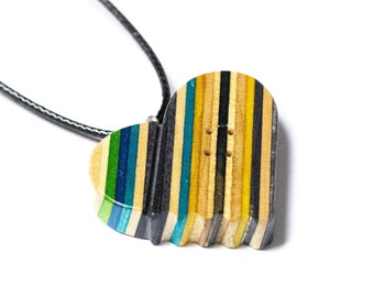 Skateboard heart pendant necklace - Skateboarder gift - Recycled Skateboards - Wood pendant necklace - Gift for him - Heart pendant necklace