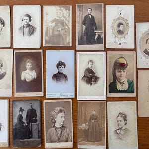 Antique portrait photo's from Europe, 19th. Sisi