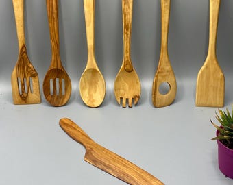 Handmade Olive Wood Utensil Set – Rustic Wooden Kitchen Tools – Natural Pasta Set – Unique Housewarming Gift (7 pieces)