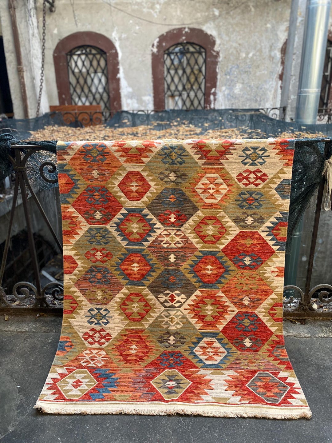 Kilim Area Rug: Modern Ram's Head Motif, Washable Cotton (160x230 Cm ...